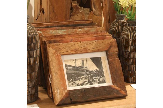 Bilderrahmen aus Altholz 20x17 cm
