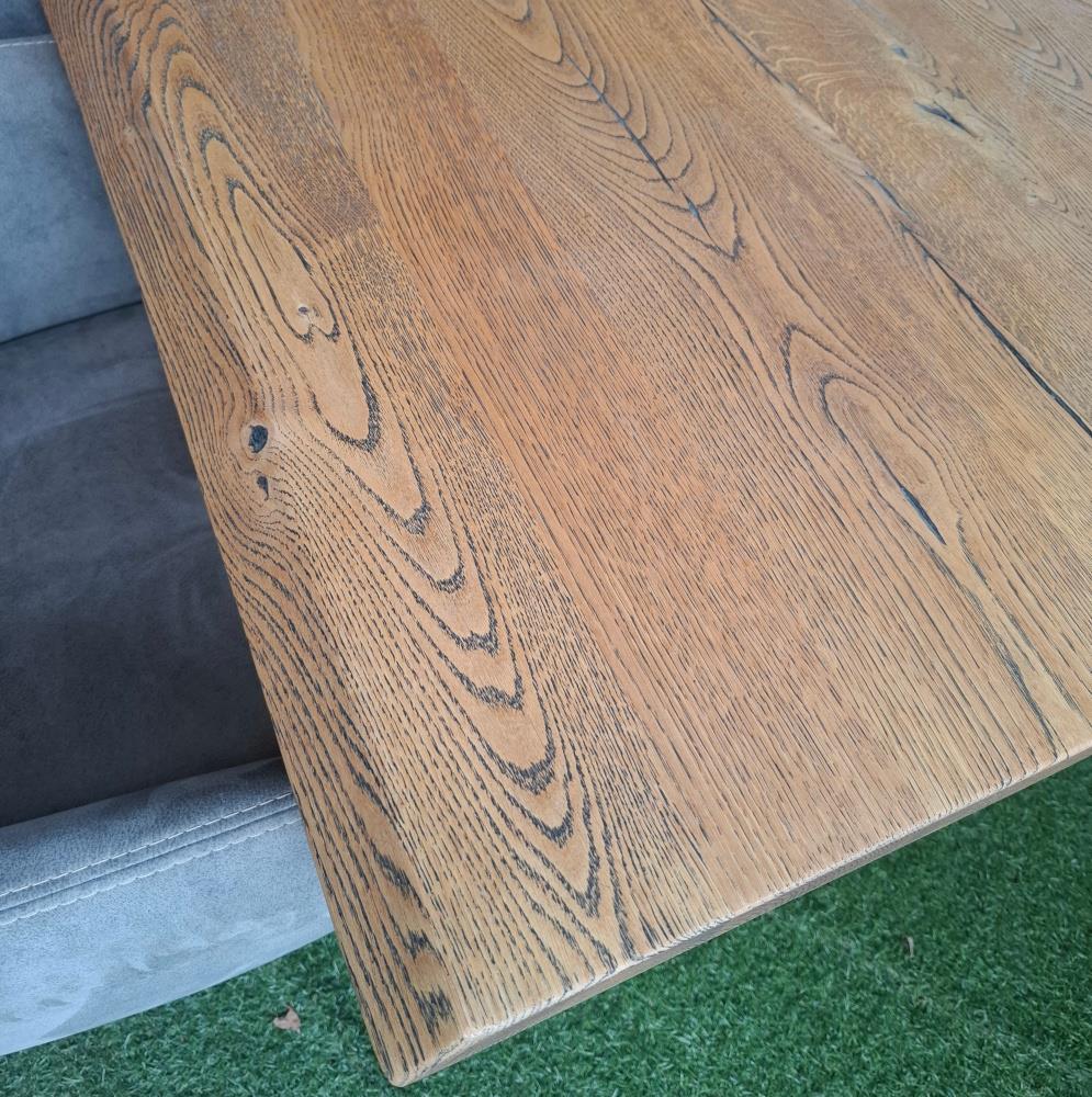 Nouvion Pablo Drehstuhl Tisch Eiche mit organischer Kante black Oak Set Ausstellungsstück