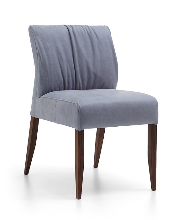 Nouvion Stuhl Seattle 4-Fuss Holz Bezug Stoff